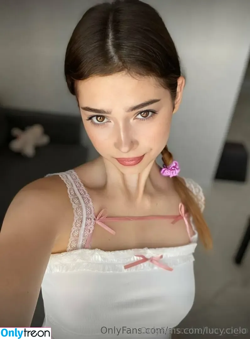 lucy.cielo nude photo #0095 (cielo.bello.7)