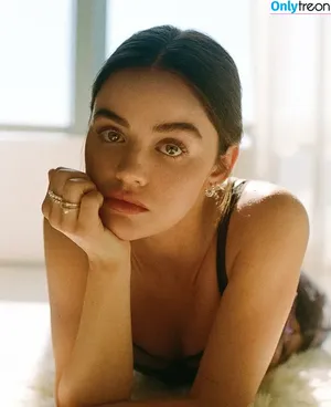 Lucy Hale / lucyhale фото голая #0616