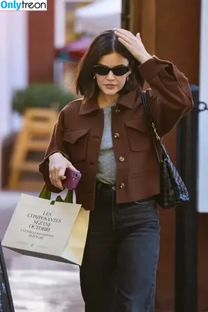 Lucy Hale / lucyhale фото голая #0805