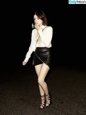Lucy Hale / lucyhale nude photo #0830