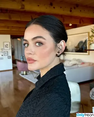 Lucy Hale / lucyhale nude photo #0847