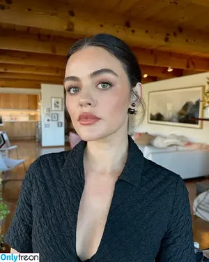 Lucy Hale / lucyhale nude photo #0852