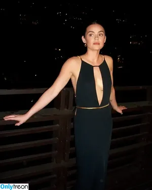 Lucy Hale / lucyhale nude photo #0883