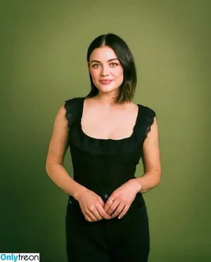 Lucy Hale / lucyhale nude photo #0891