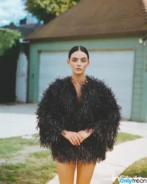 Lucy Hale / lucyhale фото голая #0948