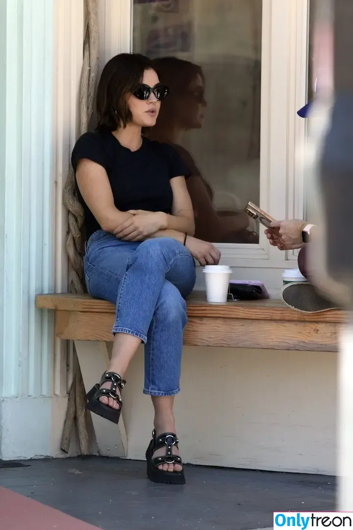 Lucy Hale nude photo #0572 (lucyhale)