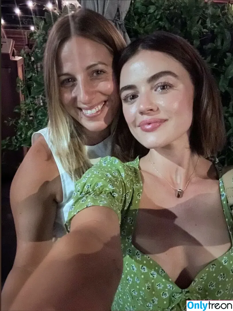 Lucy Hale голая photo #0640 (lucyhale)