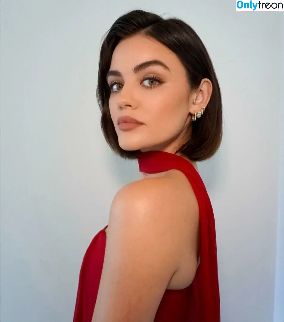 Lucy Hale голая photo #0664 (lucyhale)