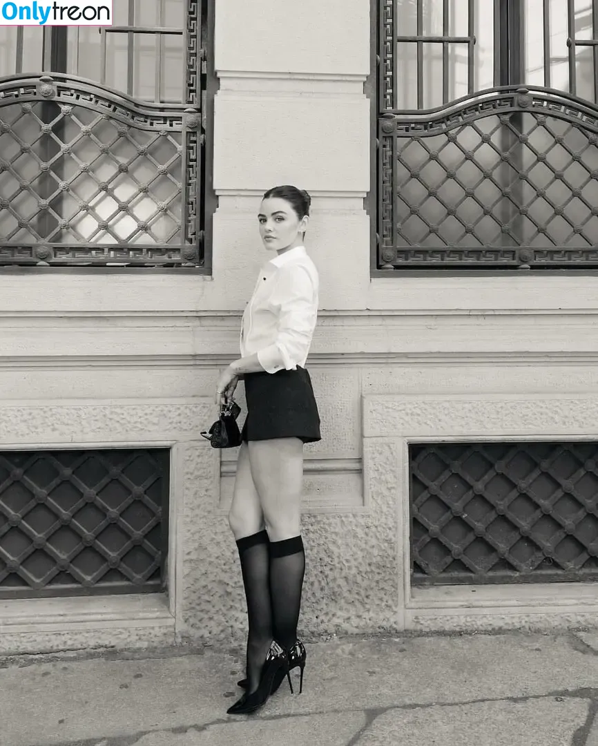 Lucy Hale голая photo #0701 (lucyhale)