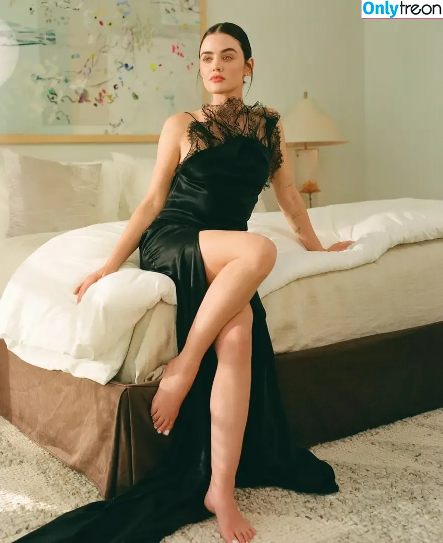 Lucy Hale голая photo #0950 (lucyhale)