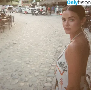 Lucy Hale / lucyhale nude photo #1017