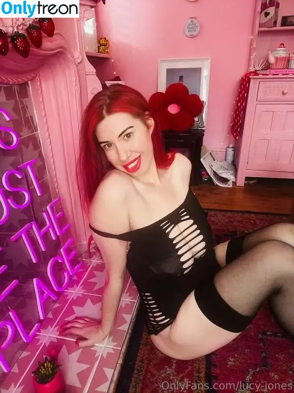 lucy-jones голая photo #1258 (lucyfjones)