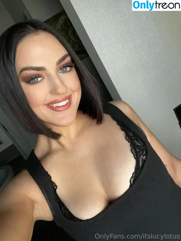 Lucy Lotus голая photo #0018 (itslucylotus / lombok_lover)