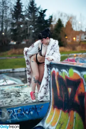 lucy.luvs / lucy.luvs.you фото голая #0106