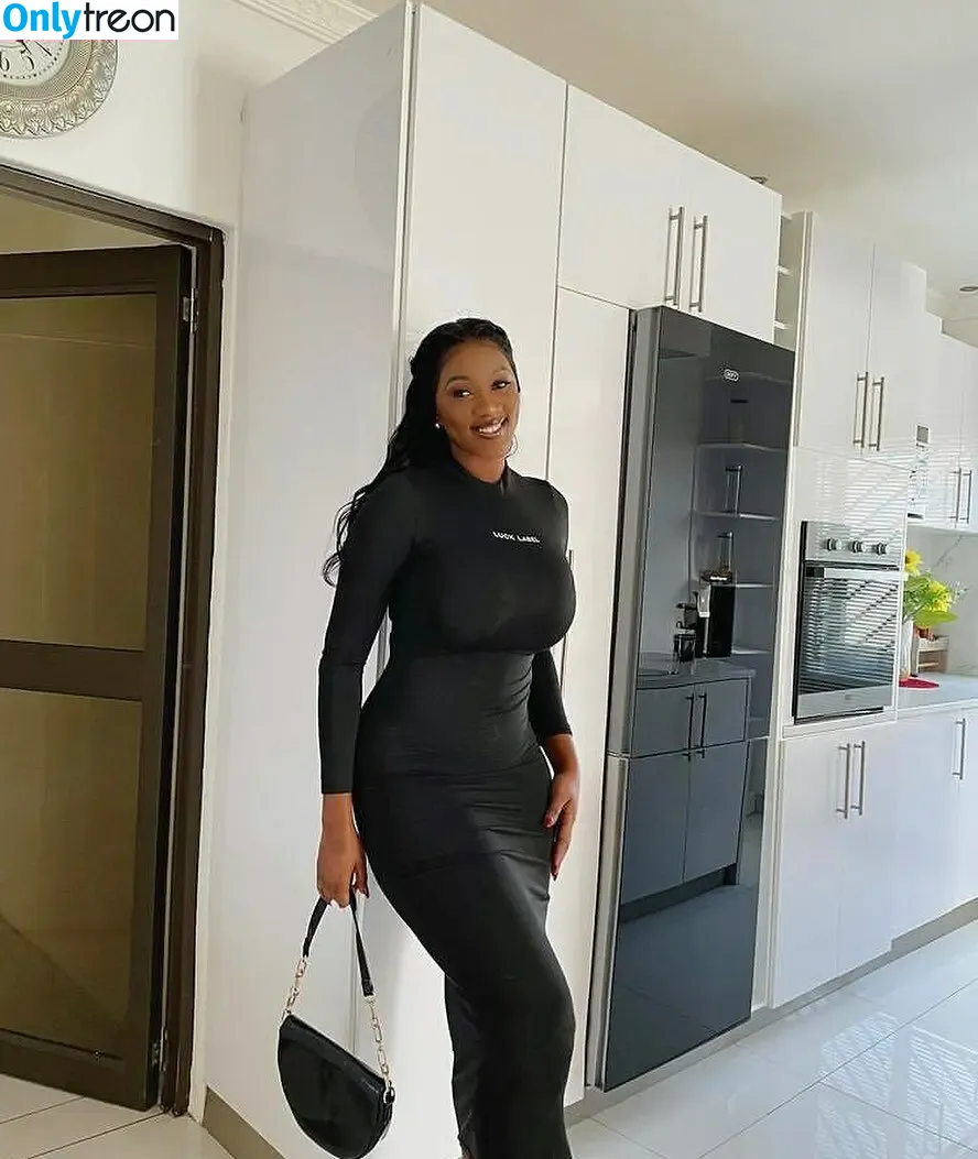 Lucy Malangh nude photo #0035 (lucy_malangh)