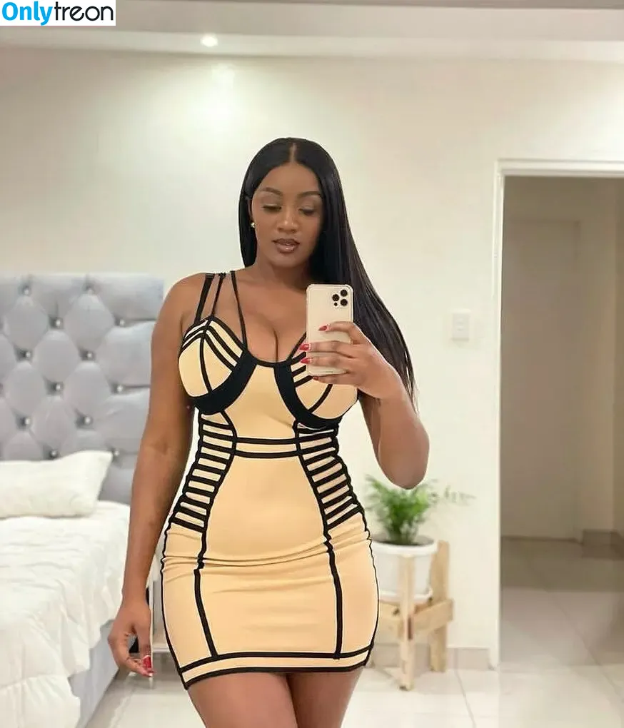 Lucy Malangh nude photo #0037 (lucy_malangh)