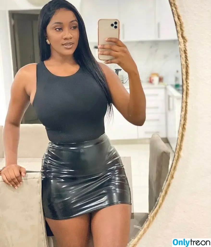 Lucy Malangh nude photo #0057 (lucy_malangh)