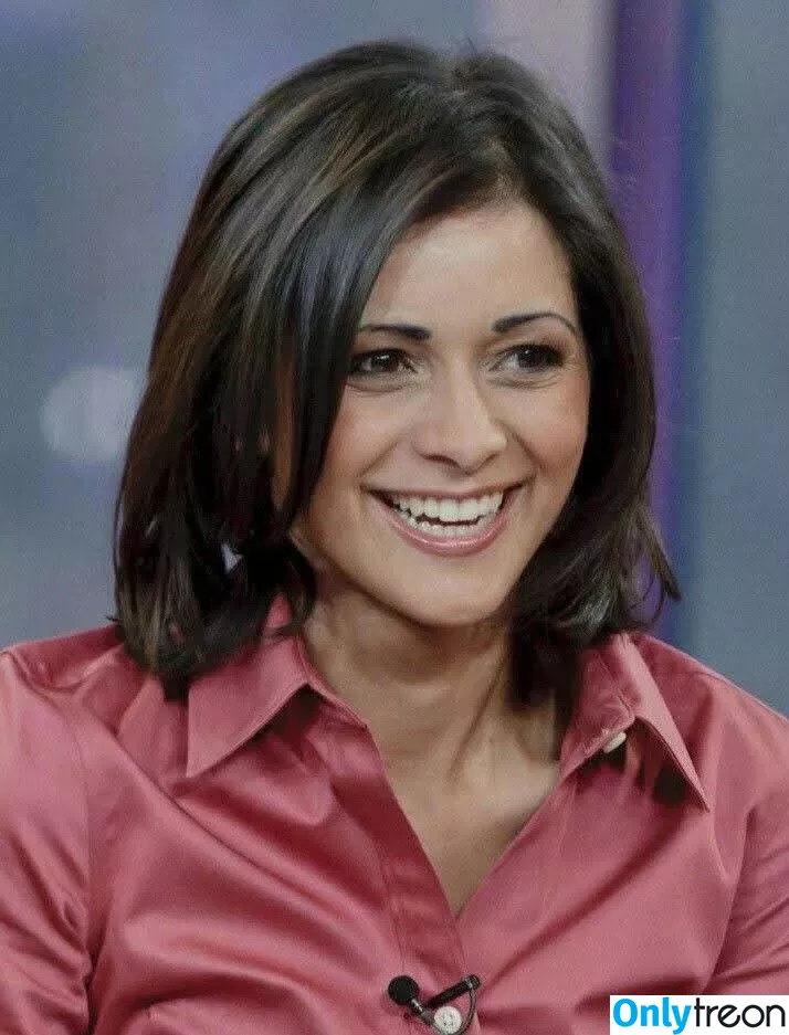 Lucy Verasamy голая photo #0009 (lucyweather / tasmin)