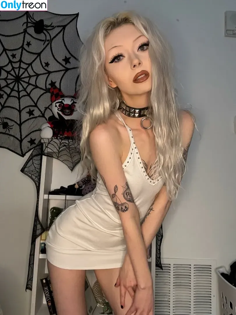 lucy666fairy nude photo #0004 (lucy_fairy__)
