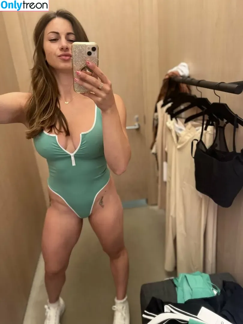 LucyCloud nude photo #0015 (lucycloudmusic)