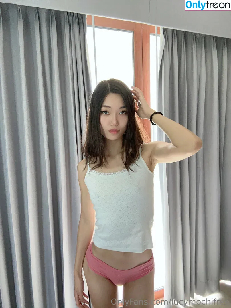lucymochifree nude photo #0154 (kittylucymochi)