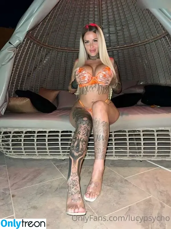 Lucypsycho nude photo #0038 (psychooooooooooooooo23)