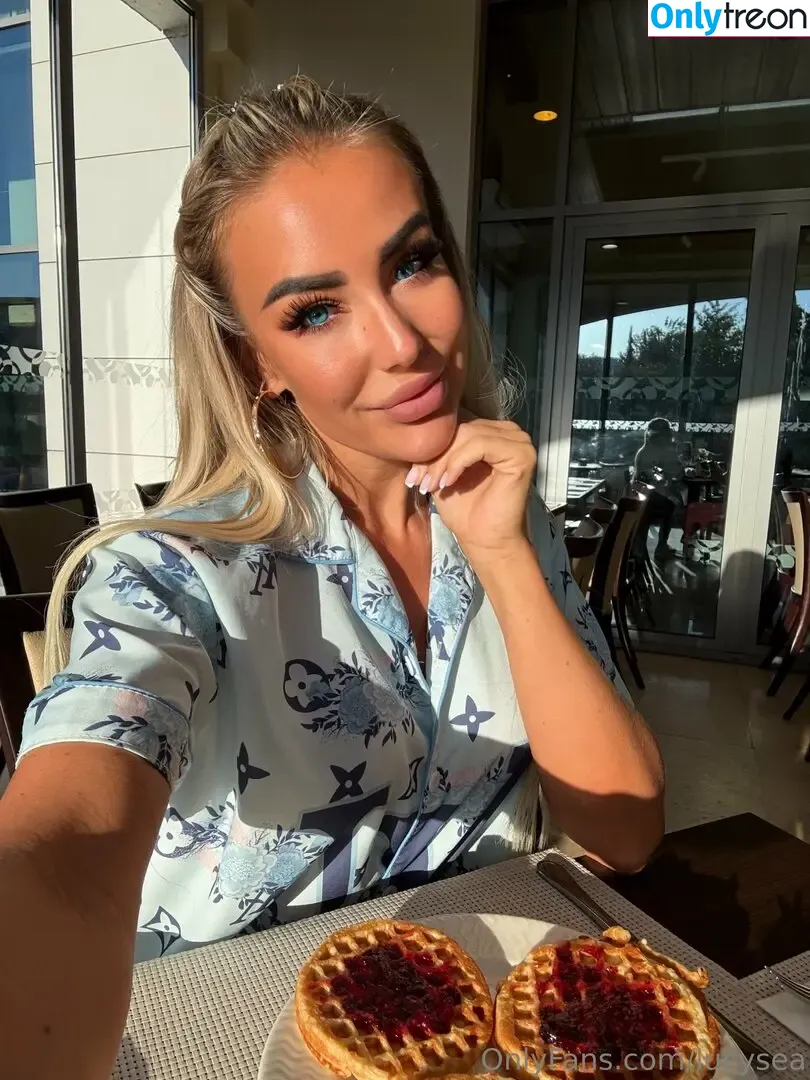 Lucysea nude photo #0162 (lucysea4fun / lucysealu)