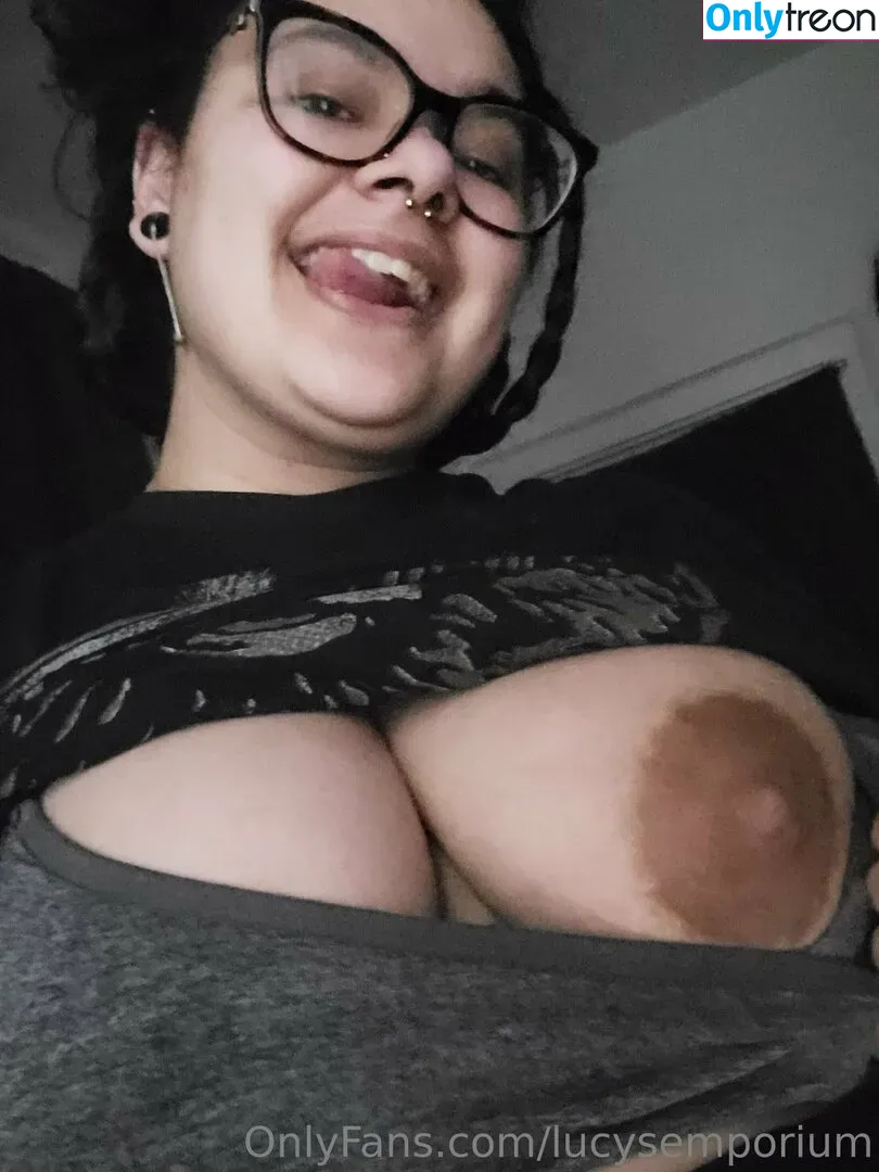 lucysemporium nude photo #0032 (lucysemporium)