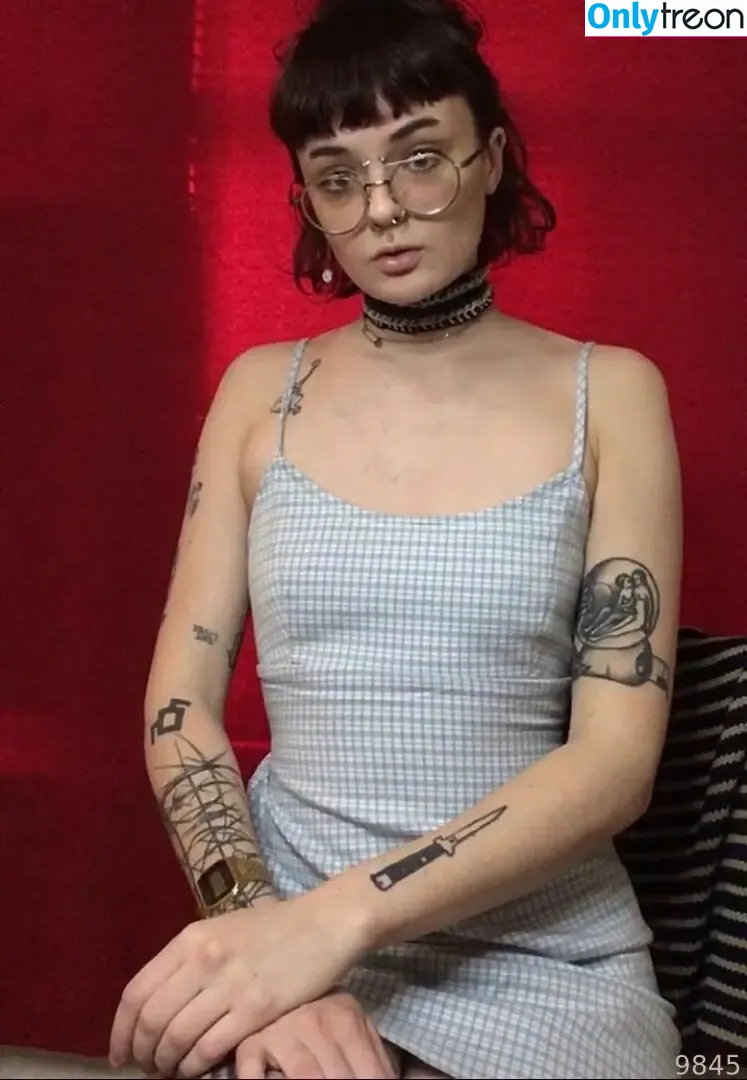 lucyxxxbot nude photo #0041 (lucybott3)
