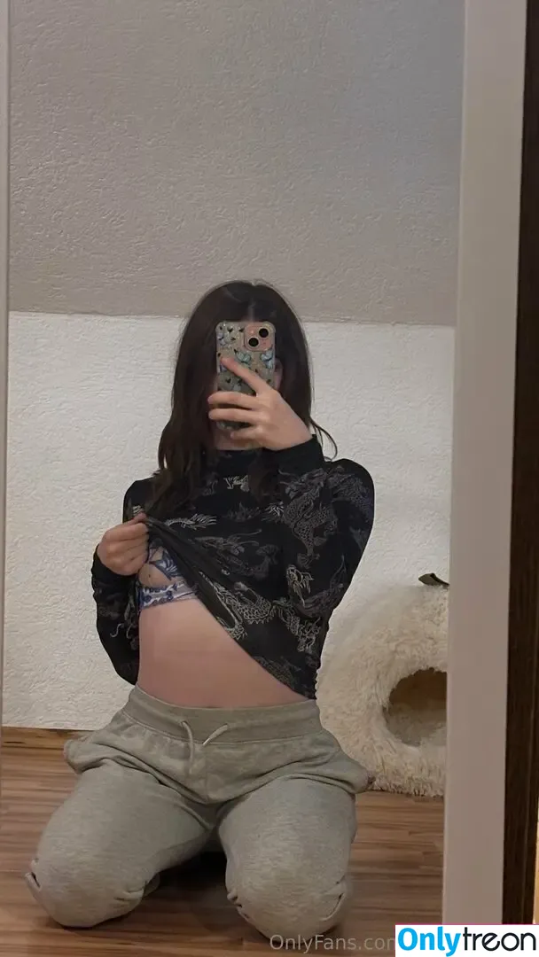 lucyymueller голая photo #0014 (lucyymueller)