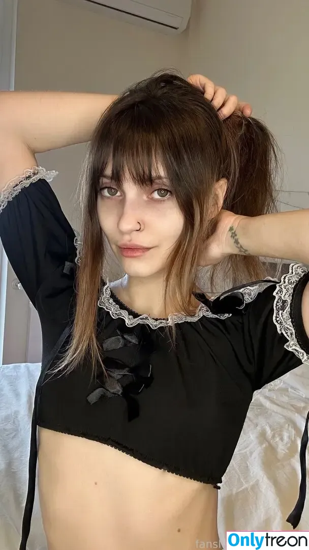 LucyYumi nude photo #0039 (lucy_yumi)