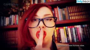 Ludella Hahn / LudellaHahn / ludellahahnadventures nude photo #0016