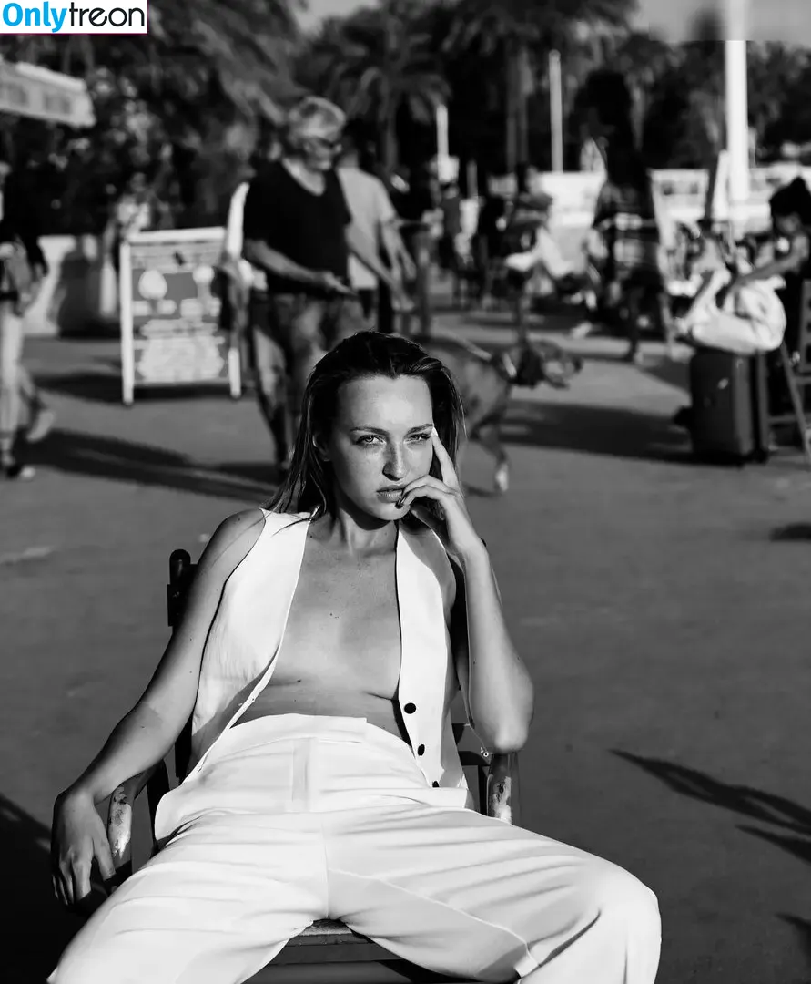 Ludmilla Makowski nude photo #0008 (ludmillamakowski)