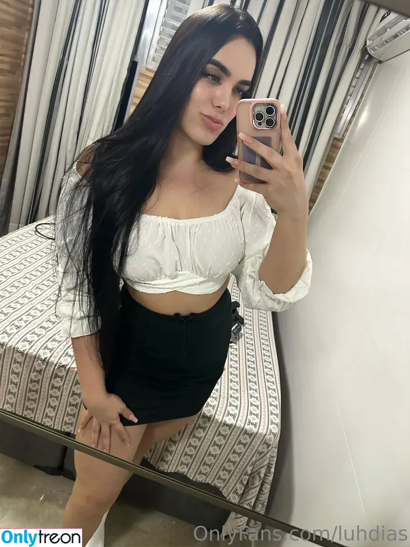 luhdias nude photo #0019 (d.luhdias)