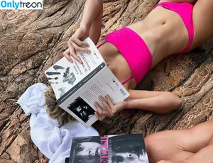 Luisa Arraes / luisaarraes nude photo #0003