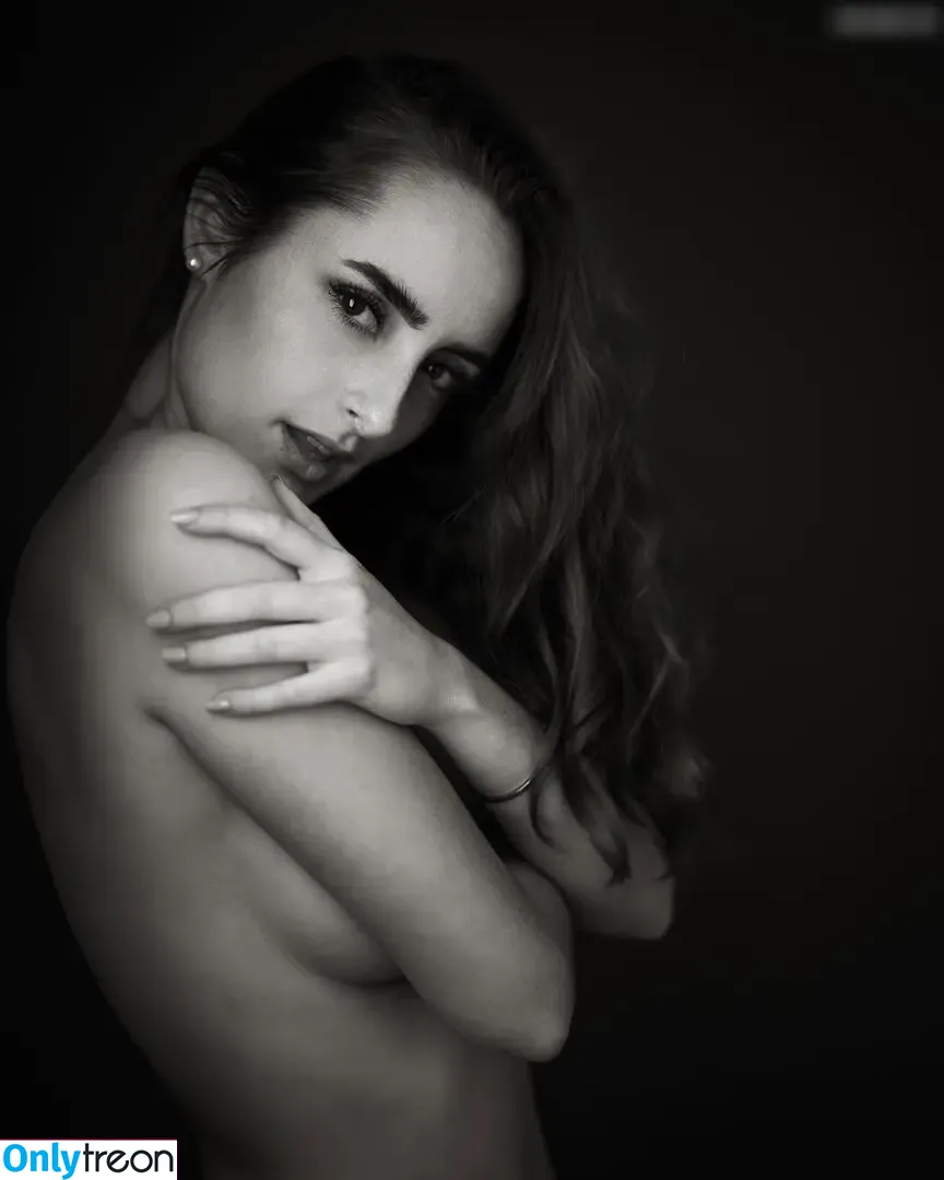 Luisa Goldhammer nude photo #0040 (sebastianlapke)