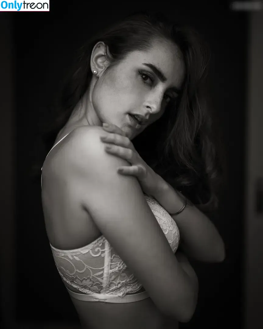 Luisa Goldhammer nude photo #0044 (sebastianlapke)