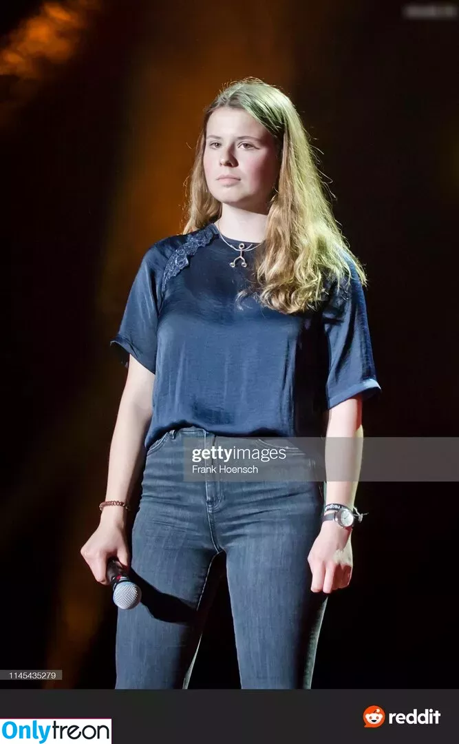 Luisa Neubauer голая photo #0119 (Luisamneubauer / luisaneubauer)