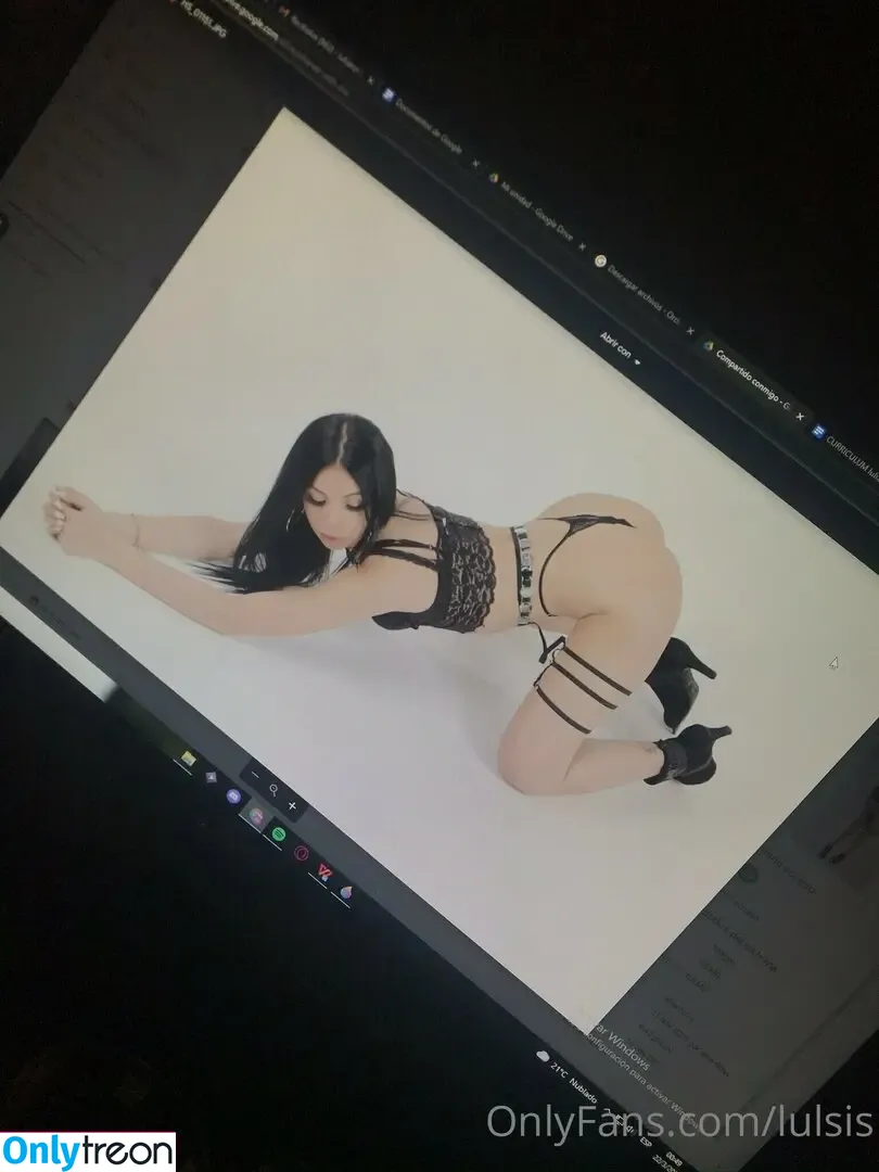 luliiarce голая photo #0021 (luliaarce / luliarce / luliiarcee / lulsis)