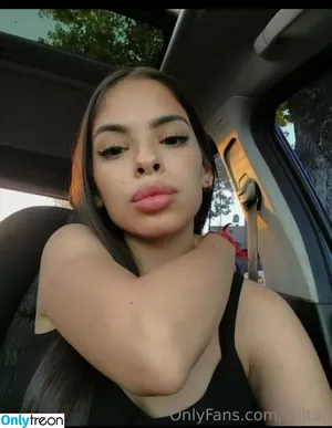 lulitar / luli.tar nude photo #0026