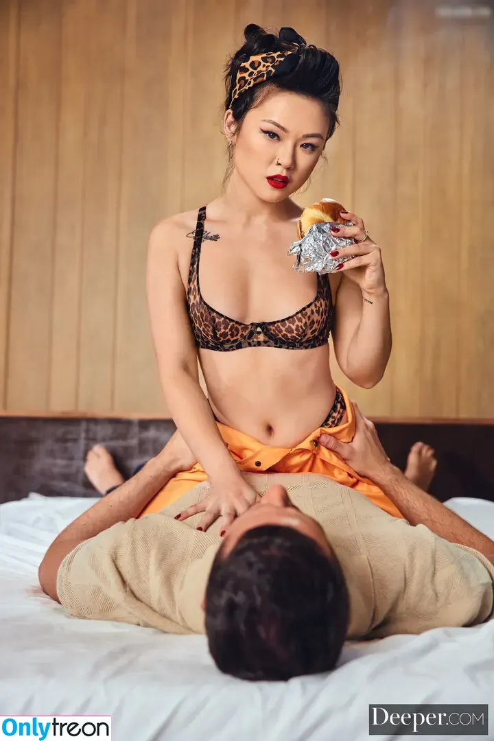 Lulu Chu nude photo #1721 (loveluluchu / luluchuofficial)