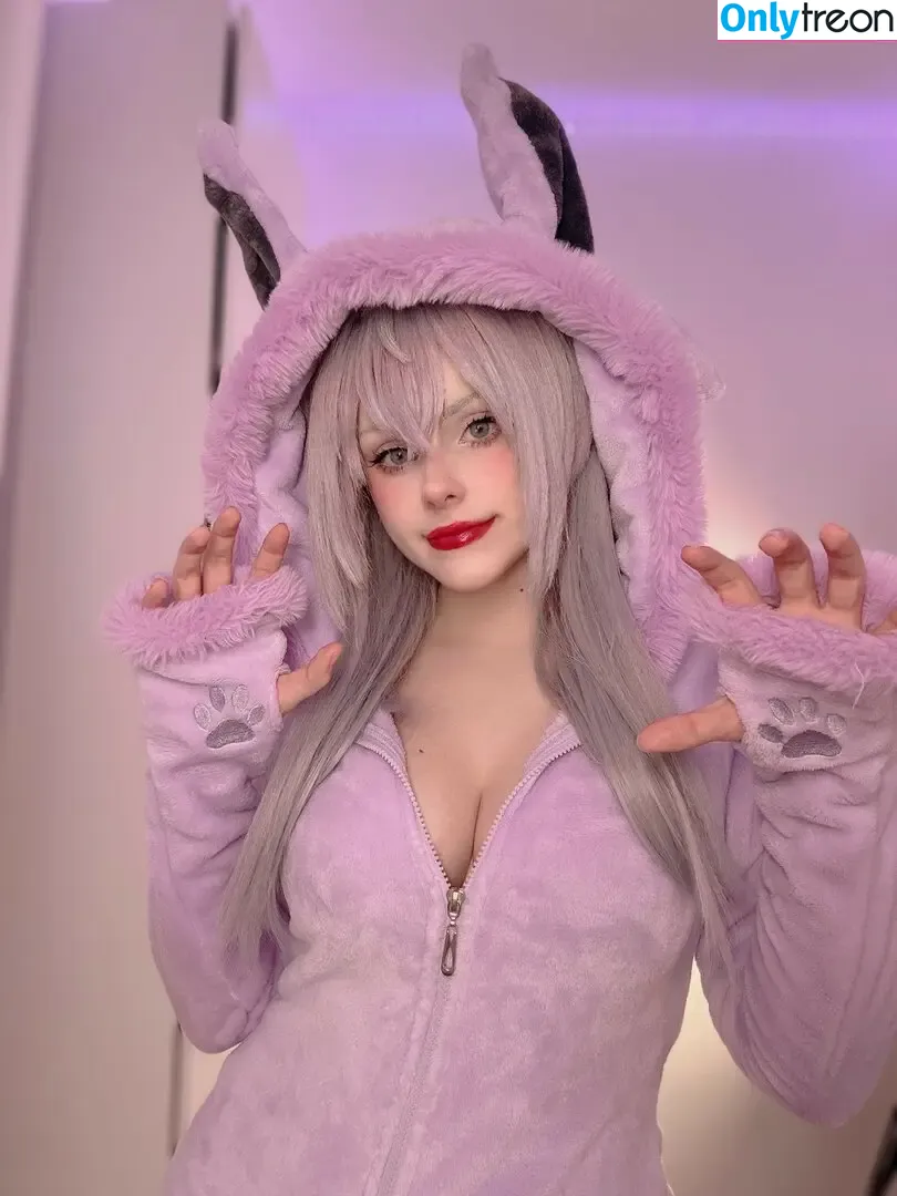luluthelottie nude photo #0219 (luluthelottie)