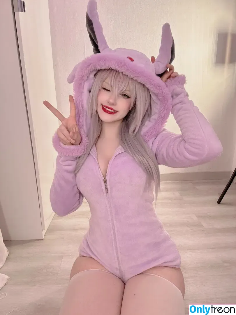 luluthelottie nude photo #0260 (luluthelottie)