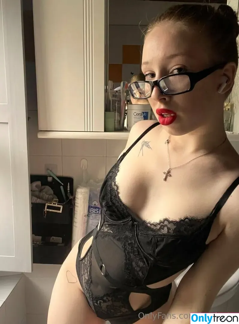 lumicute nude photo #0033 (lumicute)