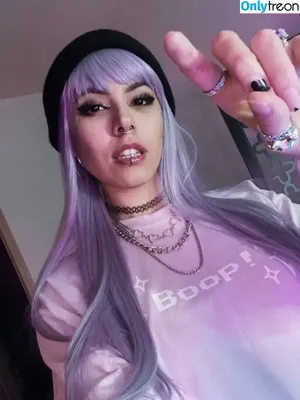 Luna Bloom / LunaBloomASMR nude photo #0008