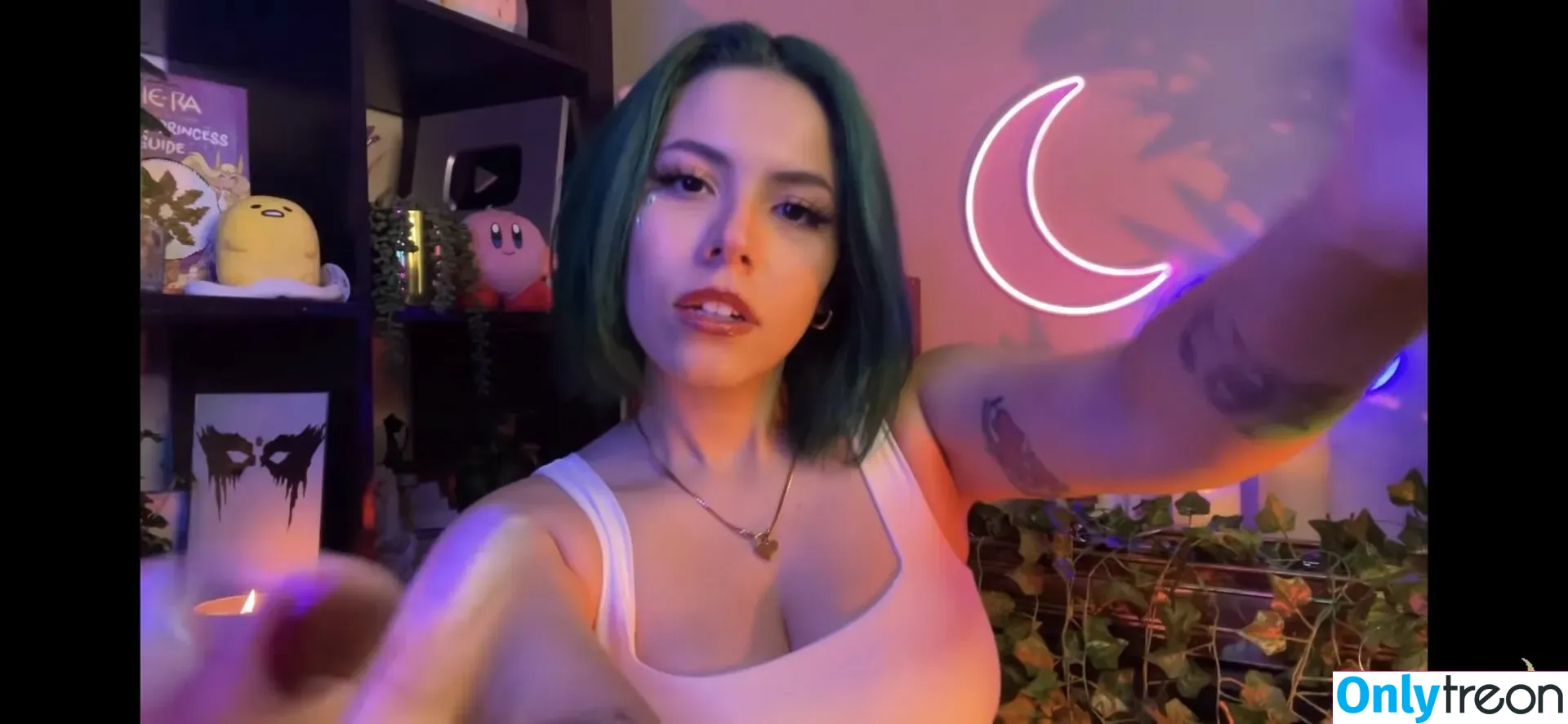 Luna Bloom nude photo #0085 (LunaBloomASMR / daisylunablossom)