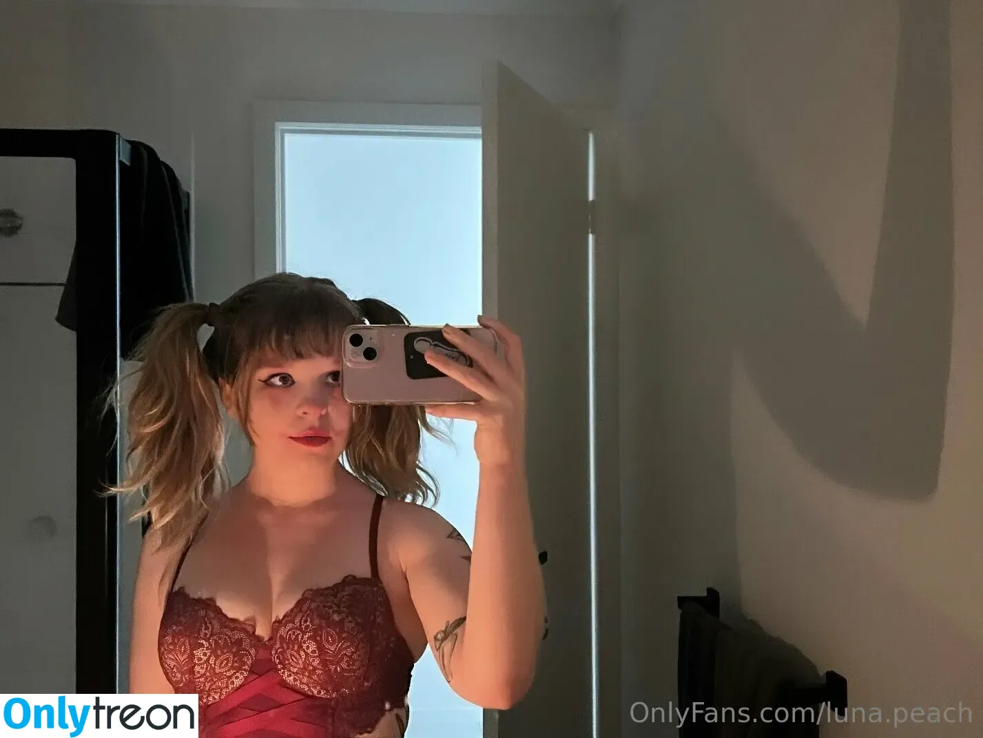 luna.peach голая photo #0061 (luna.peach)