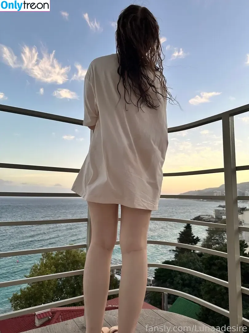 Lunaadesire nude photo #0078 (gxddessxxo)