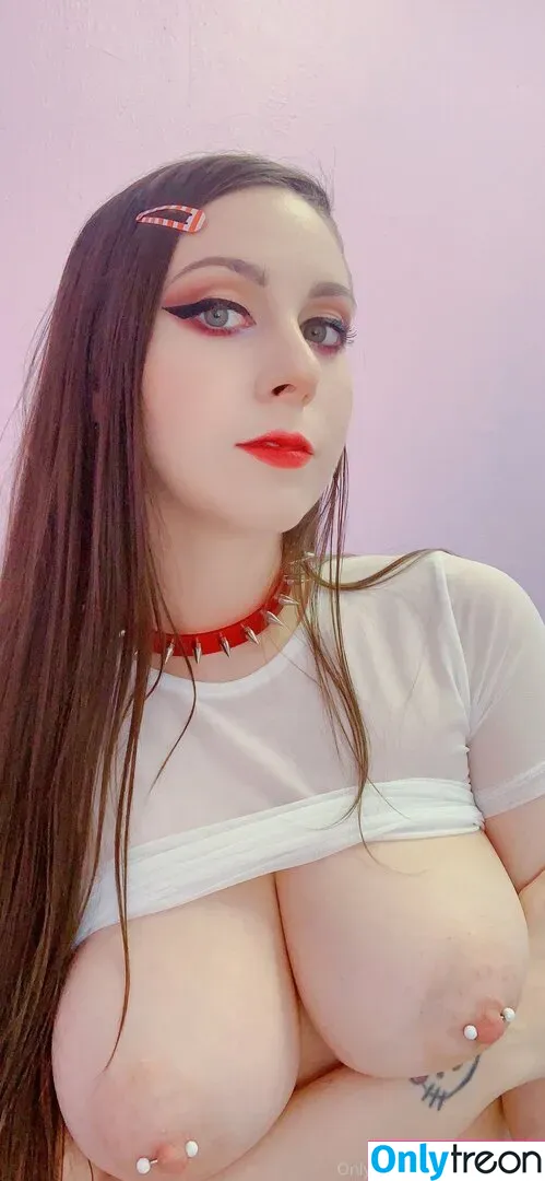 lunackitsuen голая photo #0075 (princesslunac)