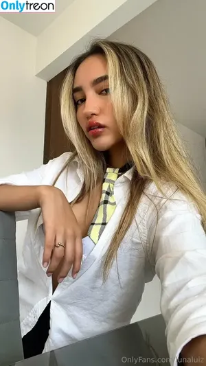  nude photo #0009